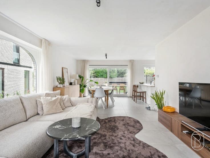 House in Oostrozebeke