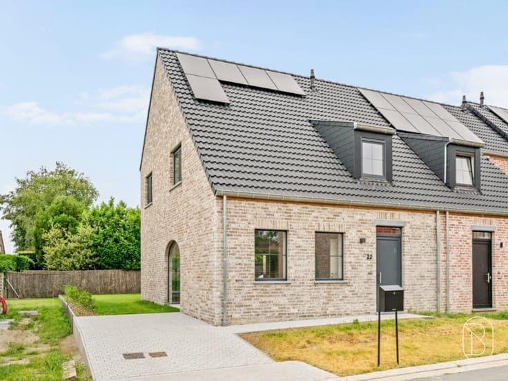 House in Oostrozebeke