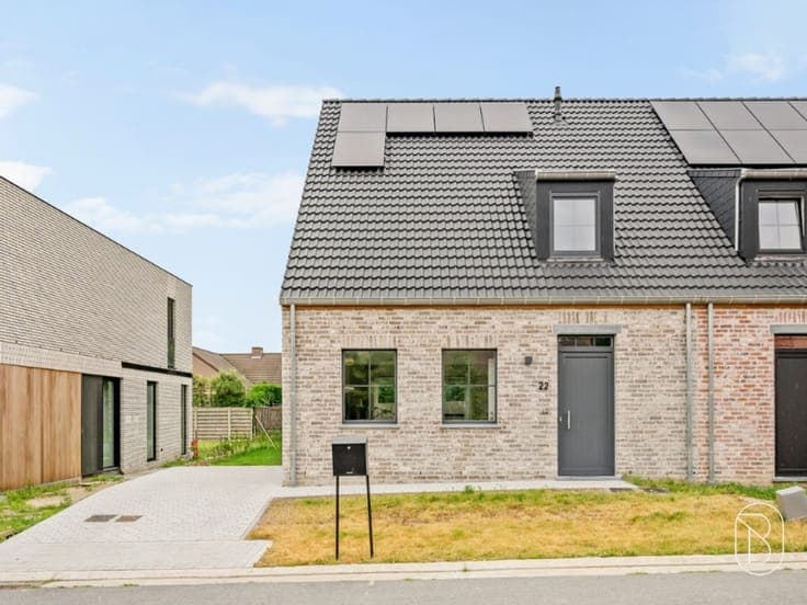 House in Oostrozebeke