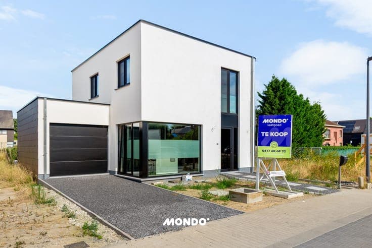 Energy-efficient new build home with 3 bedrooms!
