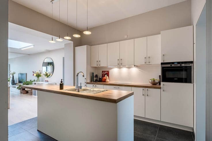 Family home with deep garden, greenhouse and EPC A in Leuven