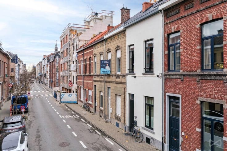 Renovated townhouse with potential in the centre of Leuven