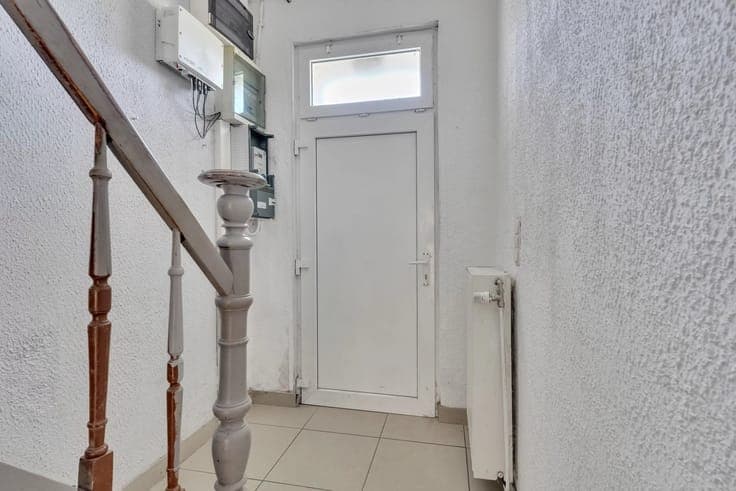 Sale - House Gingelom - 225,000 €