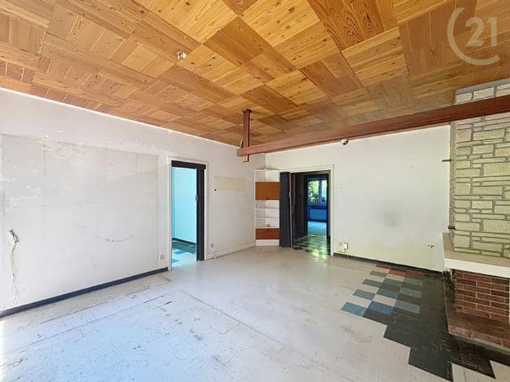 Investment property – 2 units for sale