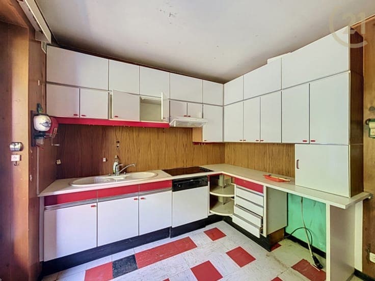 Investment property – 2 units for sale