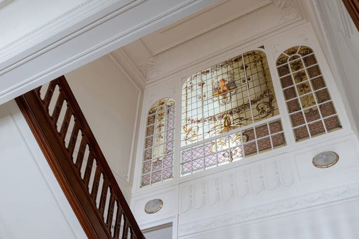 ANTWERP - Stately townhouse with garden and coach house