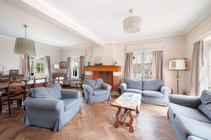 Majestueuze villa op toplocatie en 919m² grond, op slecht...