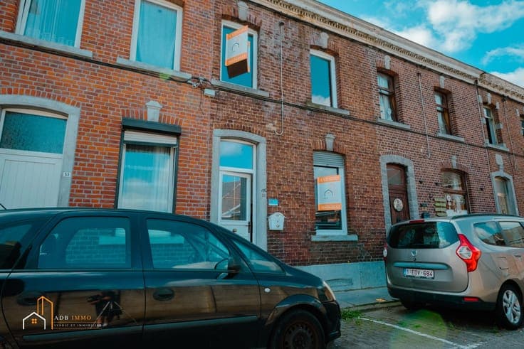 Sale - Townhouse Carnières - 120,000 €