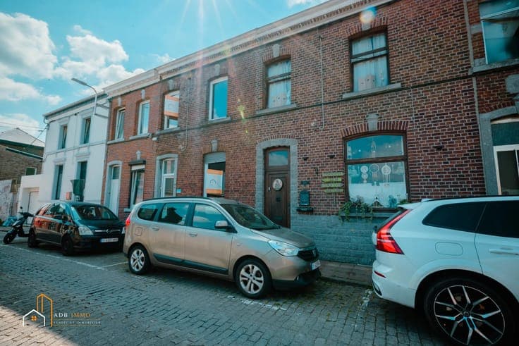 Sale - Townhouse Carnières - 120,000 €