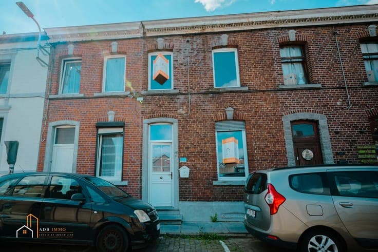 Sale - Townhouse Carnières - 120,000 €