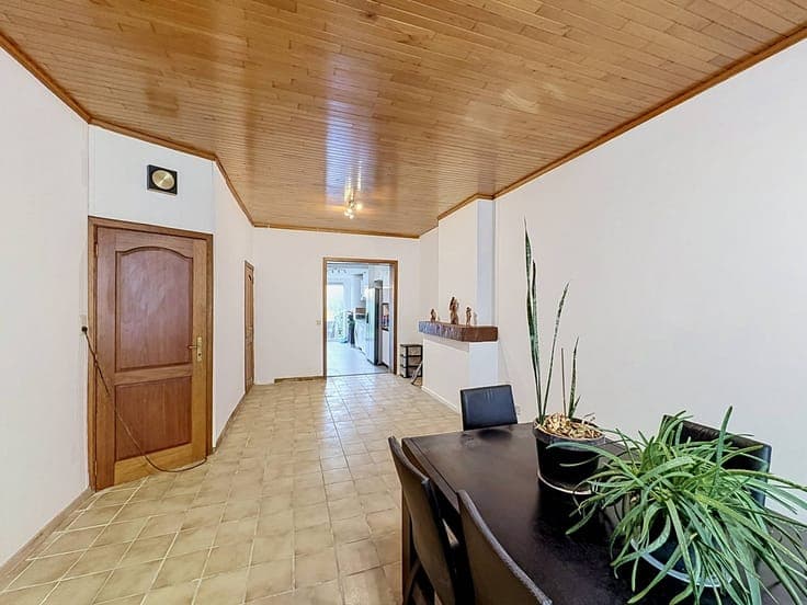 Spacious home with city garden near the center of Mechelen