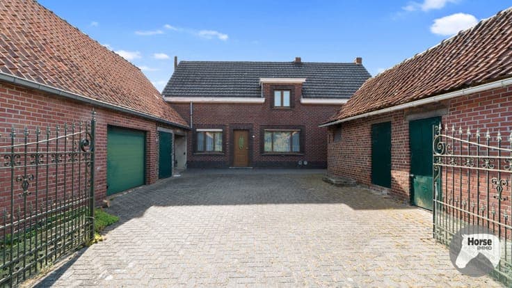 OUDENAARDE - Te renoveren hoeve +/-50are