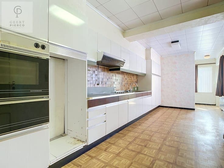 Charmante woning te koop in de Prins Regentsquare, Landen...