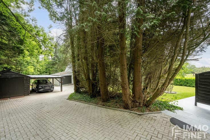House in Ronse