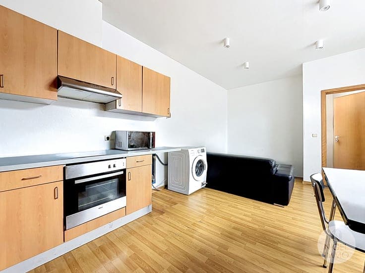 Immeuble loué de 3 unités, 18.900€/an, PEB C-D.