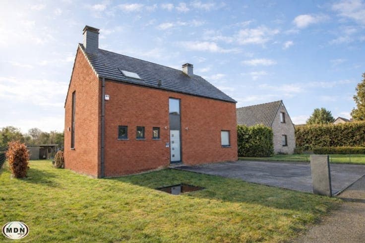 House in Mettet