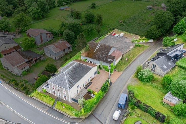 Fully Renovated Detached Home with Large Convertible Barn