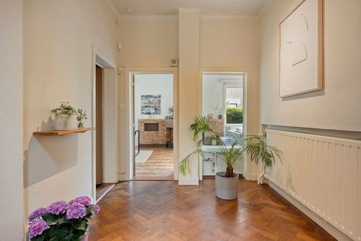Characterful interwar architect-designed home - Dilbeek