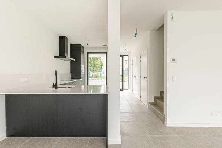 beautiful residential yard with private garden