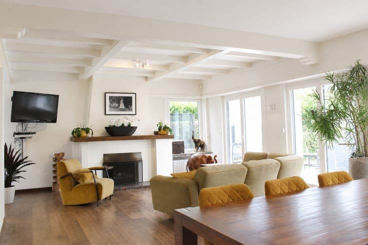 Spacious, characterful villa in a prime location