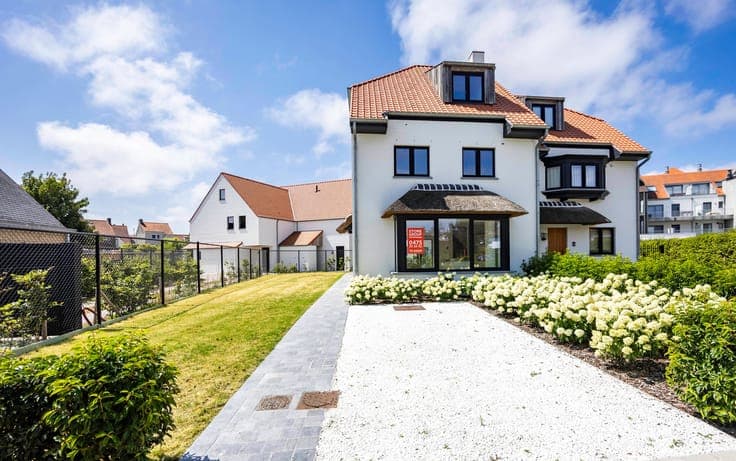 Nieuwbouw koppelvilla in een rustige wijk op wandelafstan...