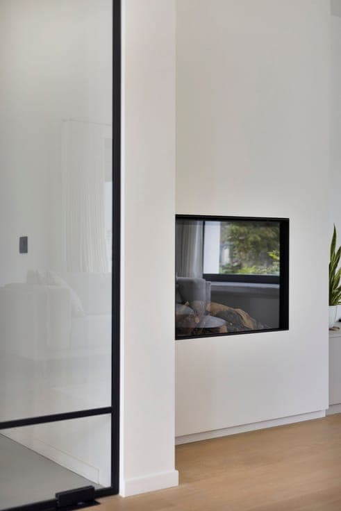 Luxueus gerenoveerde villa met 4 slpks