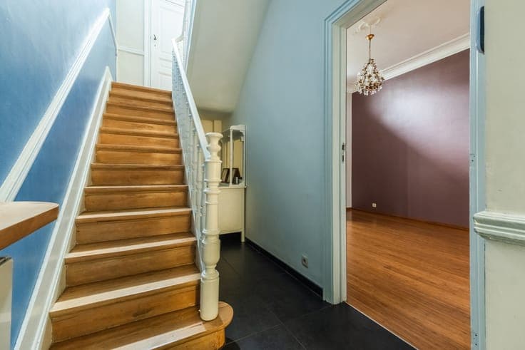 Superb mansion with independent flat or professional space