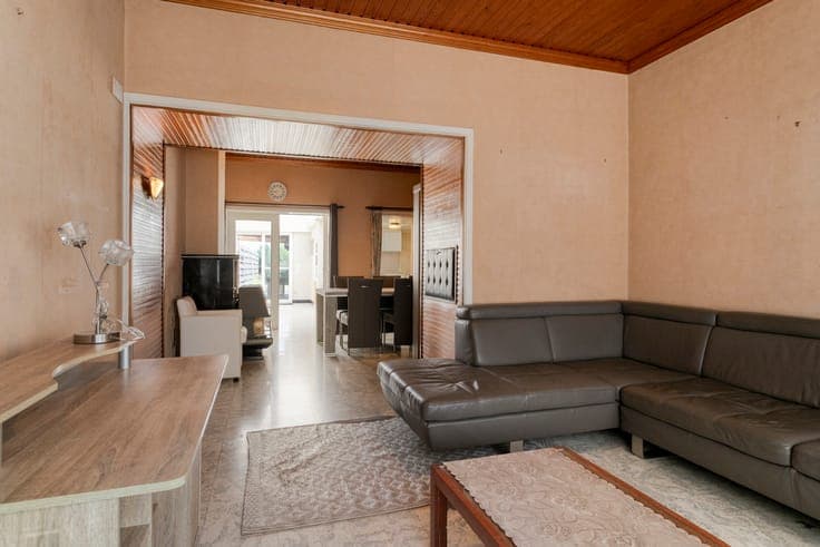 Family home with garden and lots of potential for sale in Aa