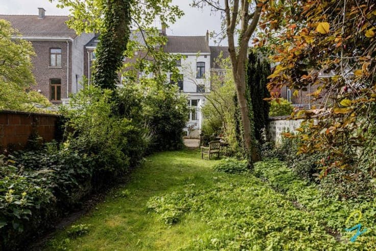 Large townhouse for sale in Geraardsbergen