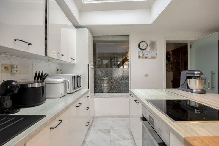 Cosy, move-in-ready home in a central location
