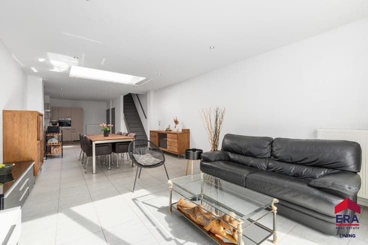 Energy-Efficient Home with 3 Bedrooms and Garden