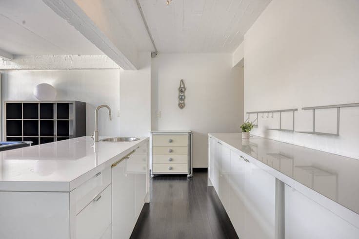 4 bedroom house with large garden for sale in Niel