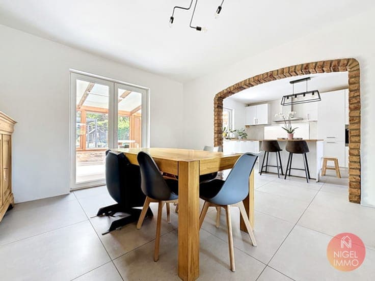 🏊 Villa 4F piscine Haccourt ,1850m² , 4 chs, élec conf !