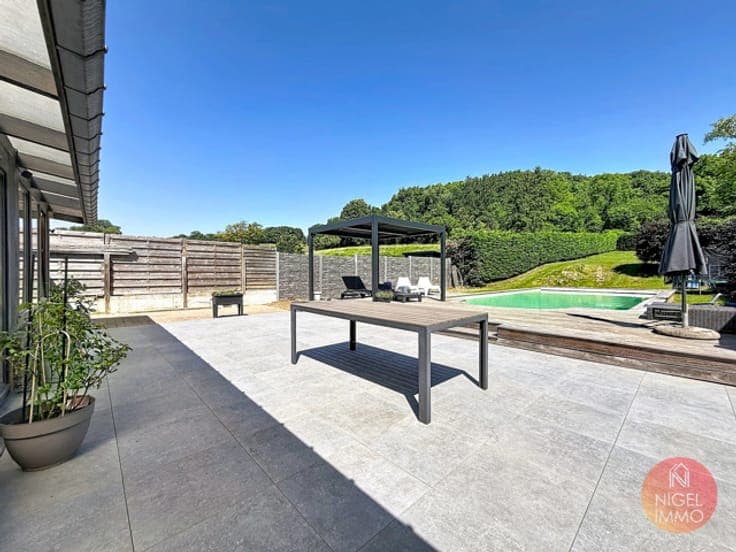 🏊 Villa 4F piscine Haccourt ,1850m² , 4 chs, élec conf !