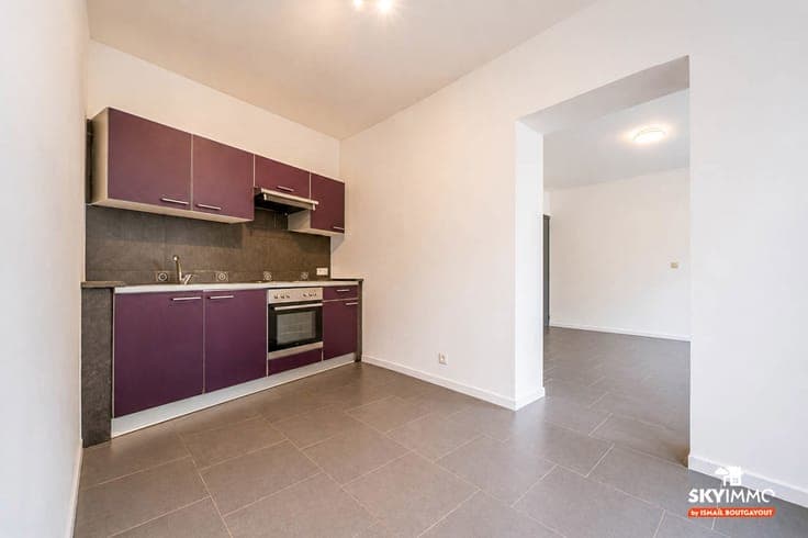 MAISON 2CH - 2 SDB - 2 CUISINES - PEB C - SERAING