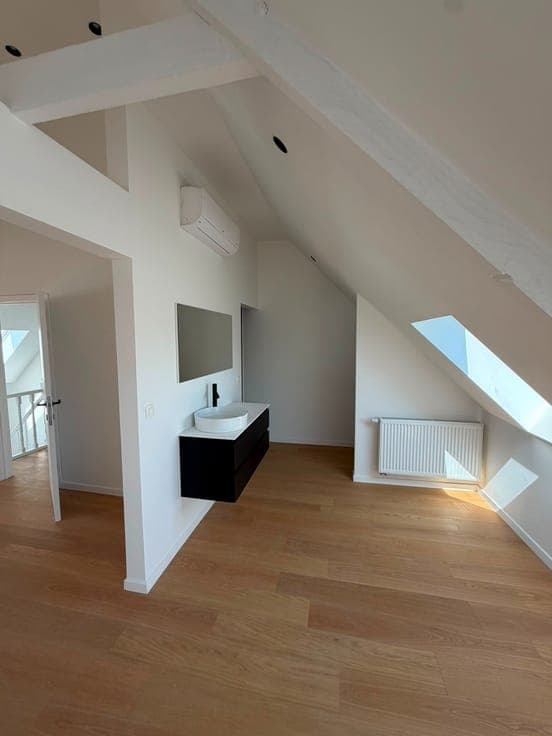 Prachtige burgerwoning met 4 slaapkamers en 2 badkamers i...