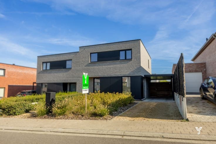 Beautiful Young Family Home