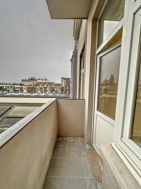 IMMEUBLE 4 LOGEMENTS & 1 COMMERCE