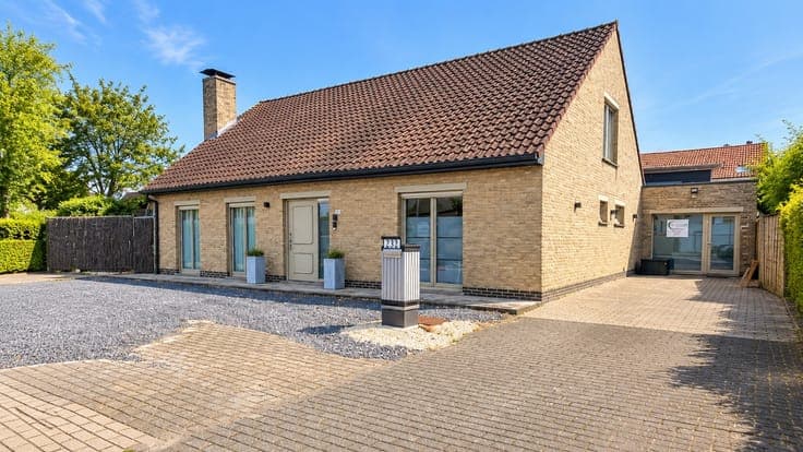 OPEN HUIS ZATERDAG 10/10 van 10u tot 11u. Verrassend ruim...