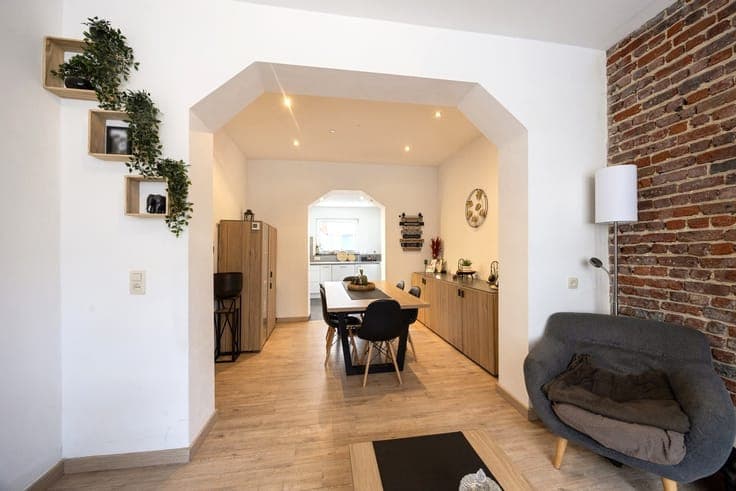 Lovely family home with 3 bedrooms and an outdoor courtyard
