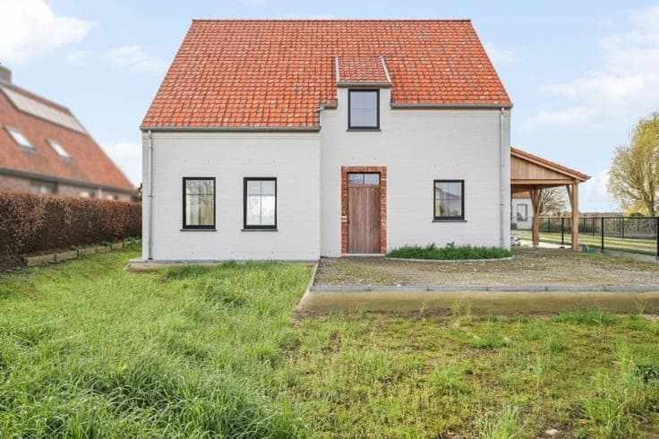 Zuidgerichte nieuwbouwvilla | incl. verdere afwerking