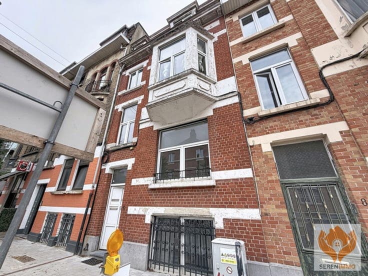 Single-Family House Converted into 4 Apartments