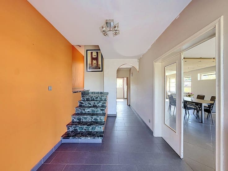 4-Bed House - A piece of countryside ready to be reimagined