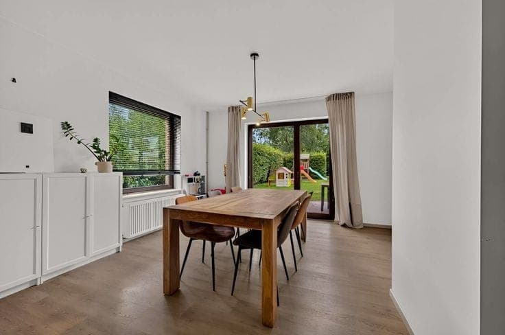 Move-in ready villa for sale in Nazareth-De Pinte