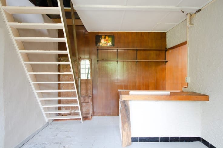 Woning met bijgebouw te centrum Lovendegem