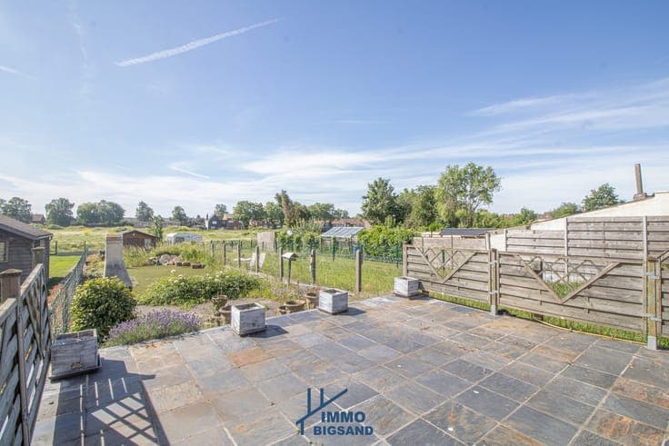 Charmante woning met authentieke elementen en diepe tuin ...