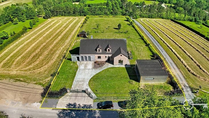 House in Rochefort