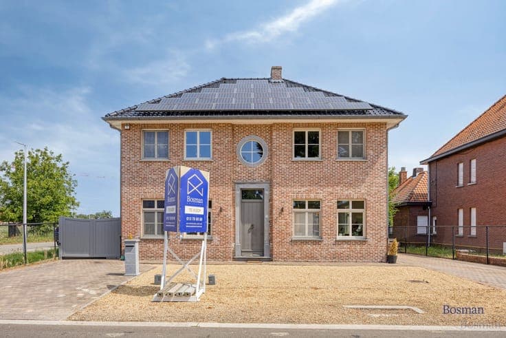 Gezinswoning met zwembad te koop in Klein-Vorst (Laakdal)