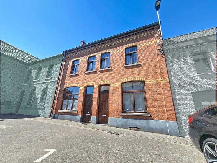 Maison 4ch + grenier aménageable de +/-100m² en plein centre