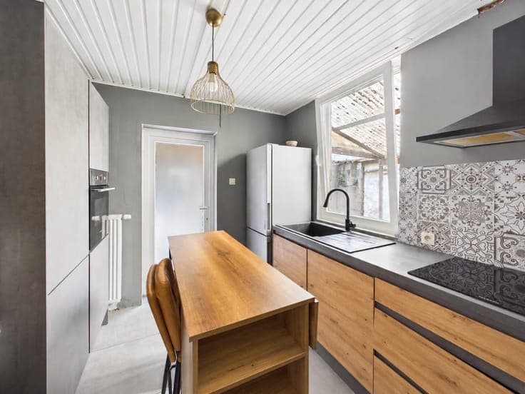 BONCELLES – 4-bedroom house with garage and pleasant garden